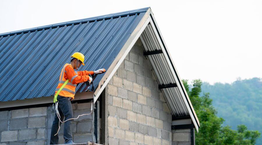 Expert new roof installation services in Deering, AK